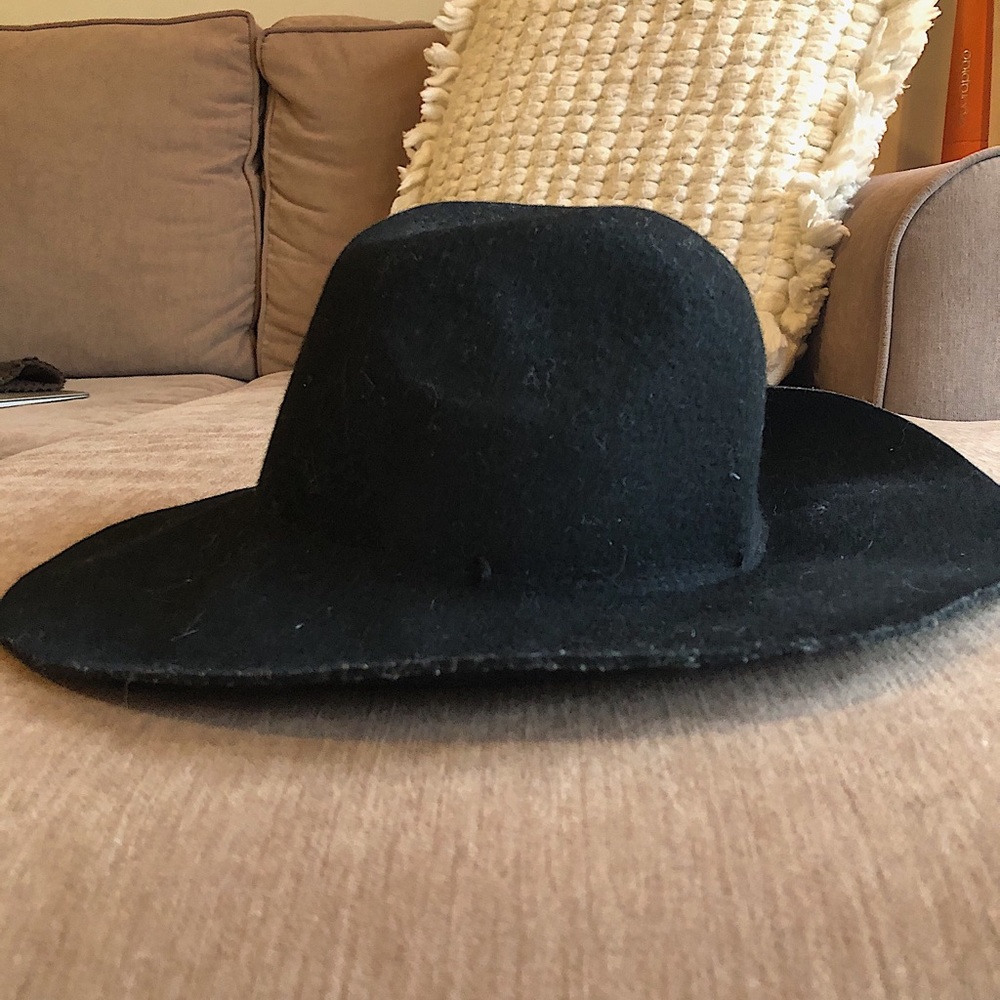 American Eagle felt floppy hat